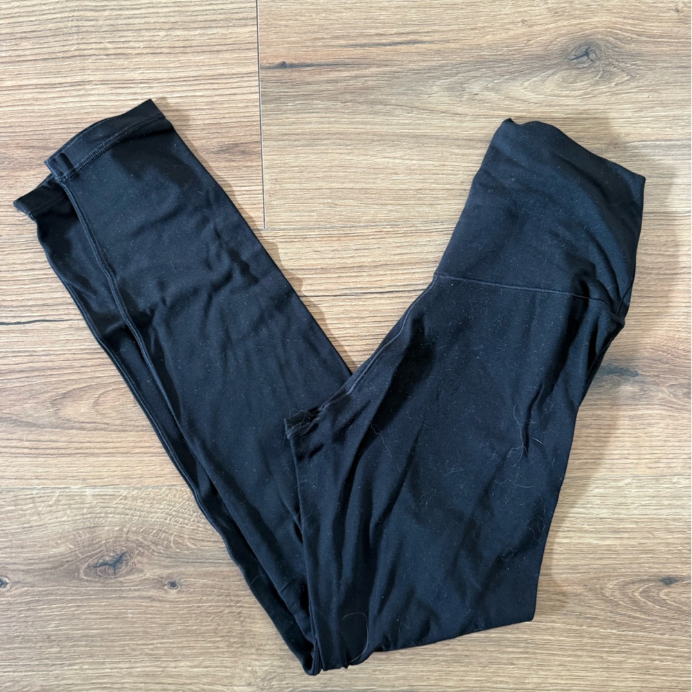 Aerie black leggings with criss cross waist band size small